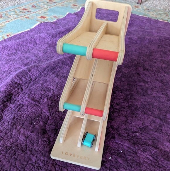 Lovevery Car Ramp - Picture 2 of 4